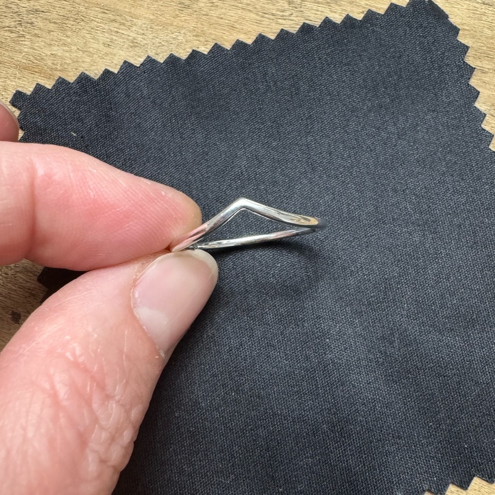 Pandora polished wishbone ring